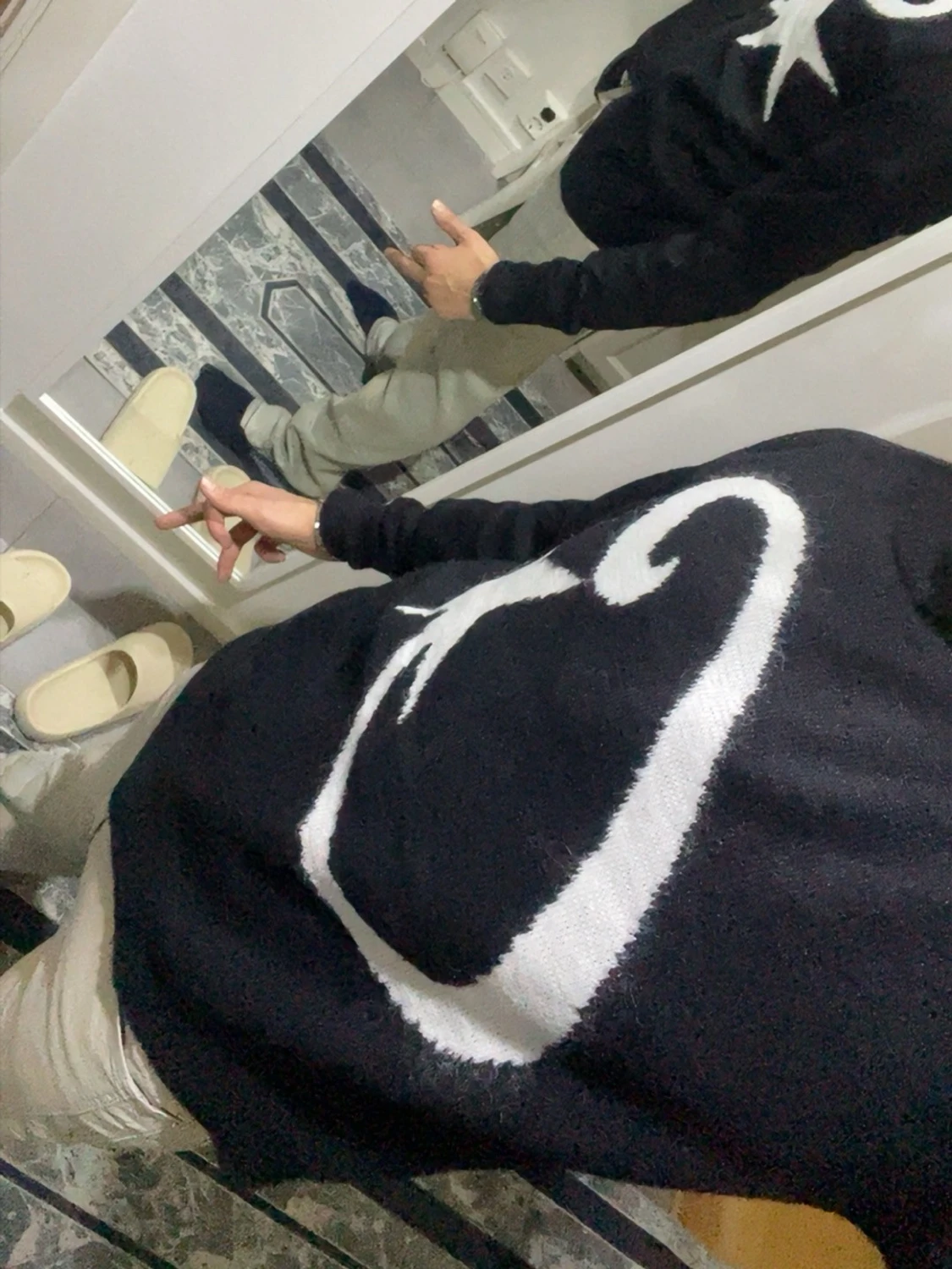 Stickad tröja & mössa  - 3