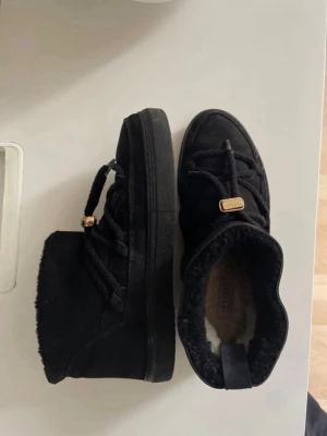 Populära skor från Inuikii - Så sköna & snygga skor från Inuikii  💛💛Passar 39/40