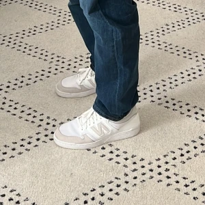 New balance 480 skor  - Fina skor använt fåtal gånger, nypris 1100 mitt pris 700 