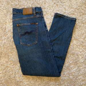Helt nya nudie jeans 👖 i storlek 33/30. Vid fler frågor eller funderingar så skriv 🦈