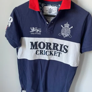 Morris piké  - Morris piké slim fit  Storlek S 