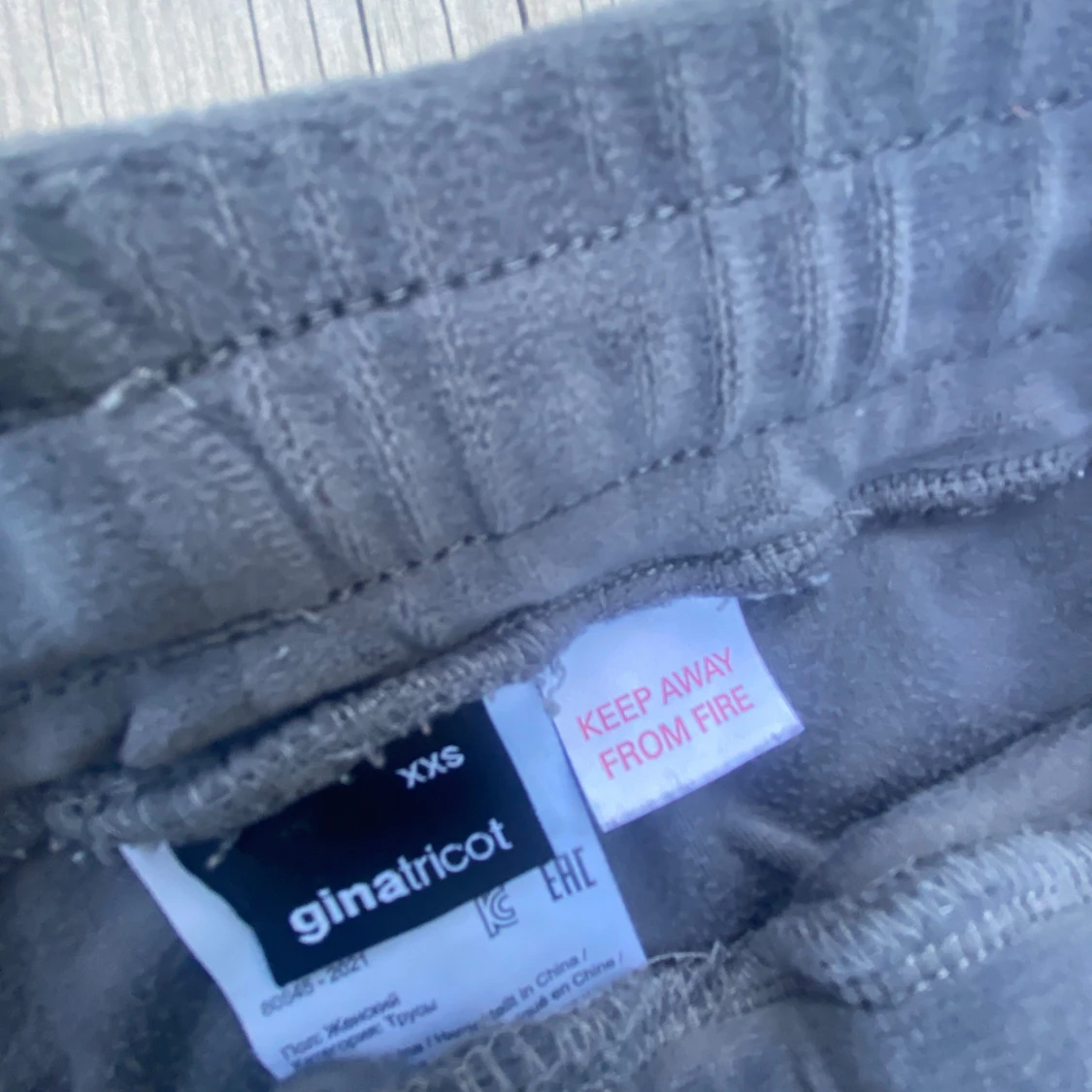 Gina tricot byxor - 90