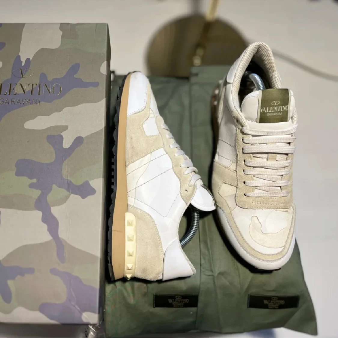 Valentino rockrunner - 93