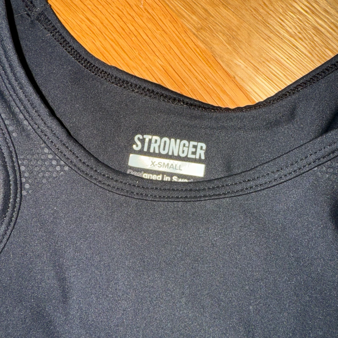 Topp från STRONGER  - 90