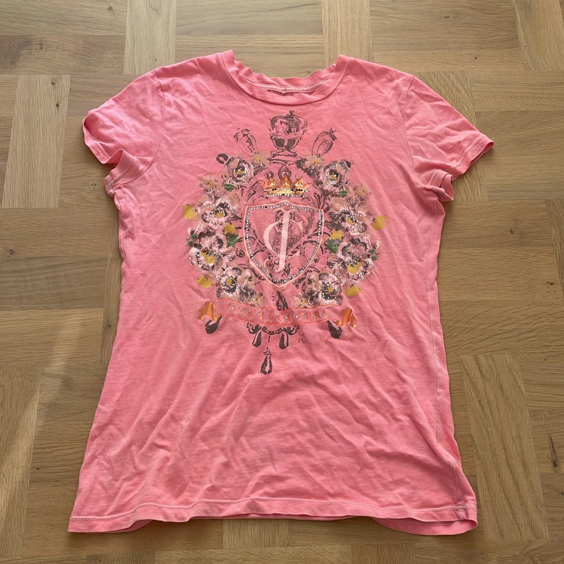 Rosa/aprikos juicy couture tshirt