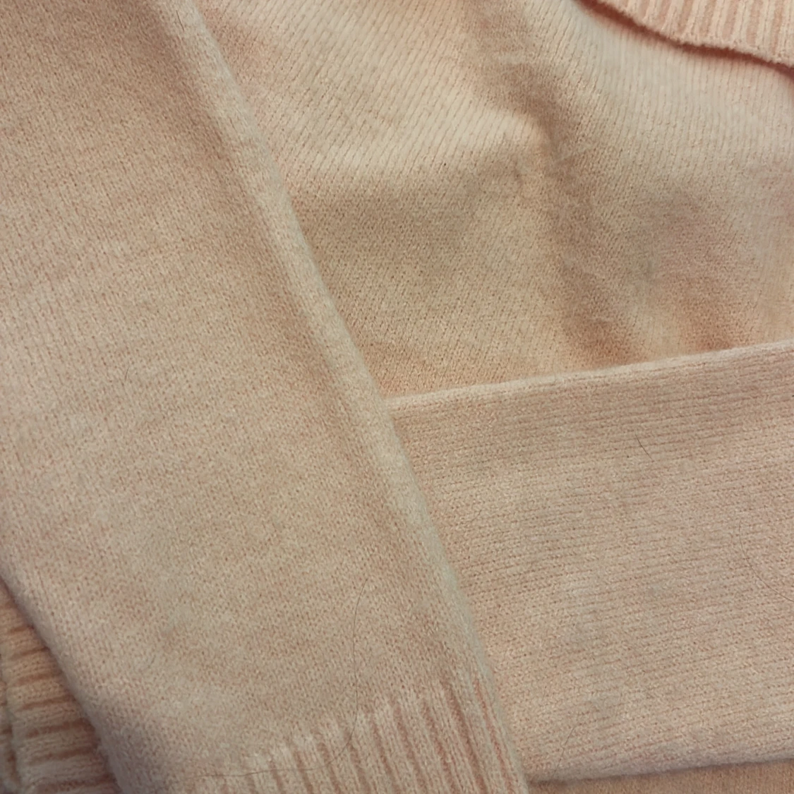 ljus rosa tröja! - 91