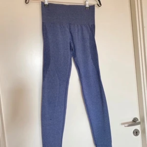 Nvgtn tights - Säljer mina nvgtn tights i bra skick, använda men inga defekter. Skriv vid frågor 