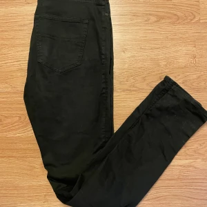 Tiger of sweden jeans  - Snygga jeans från tiger of sweden  Skick 9/10 knappt använda  Pris: 300
