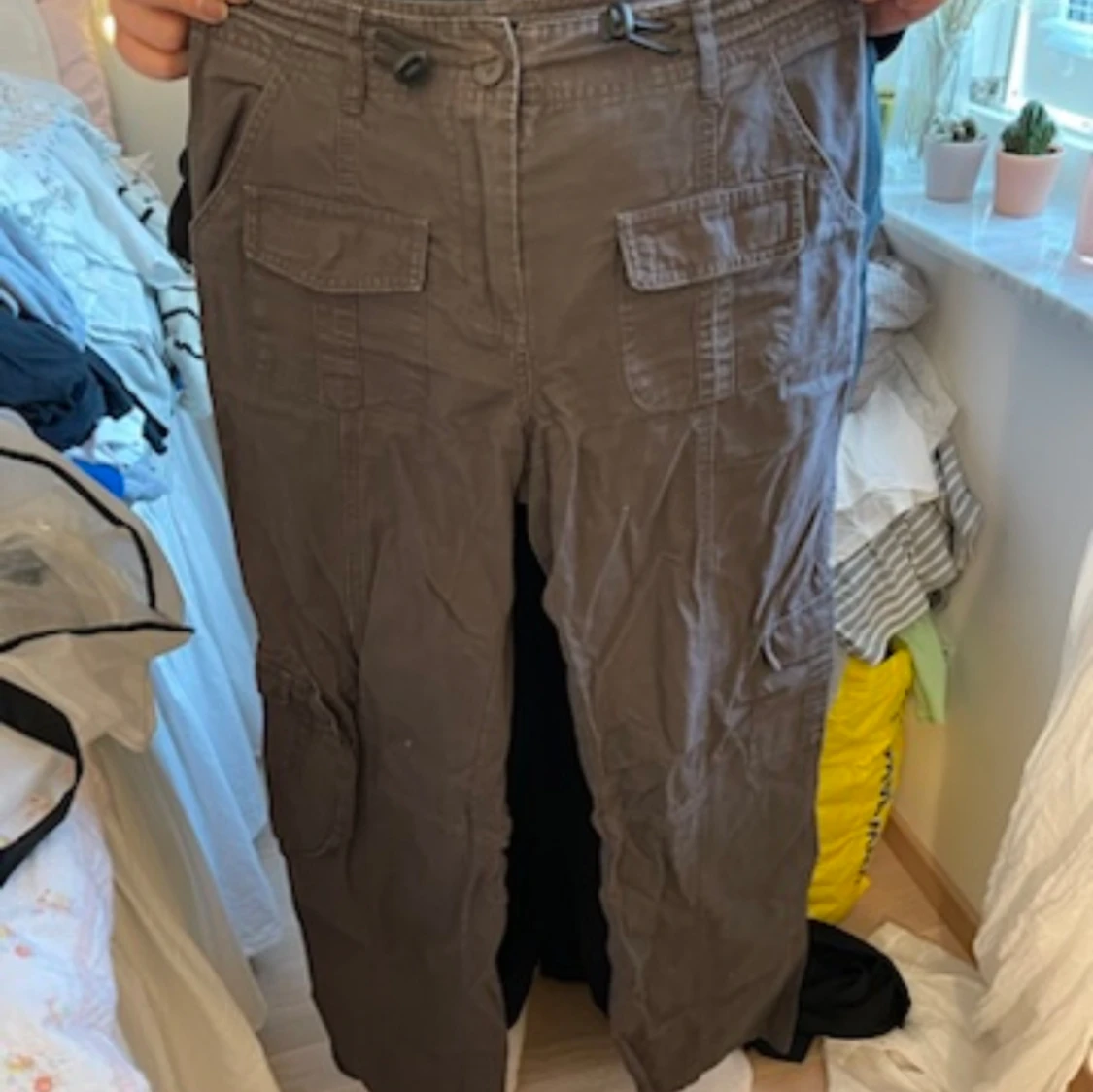 Brandy Melville Kim Cargo Byxor - 90