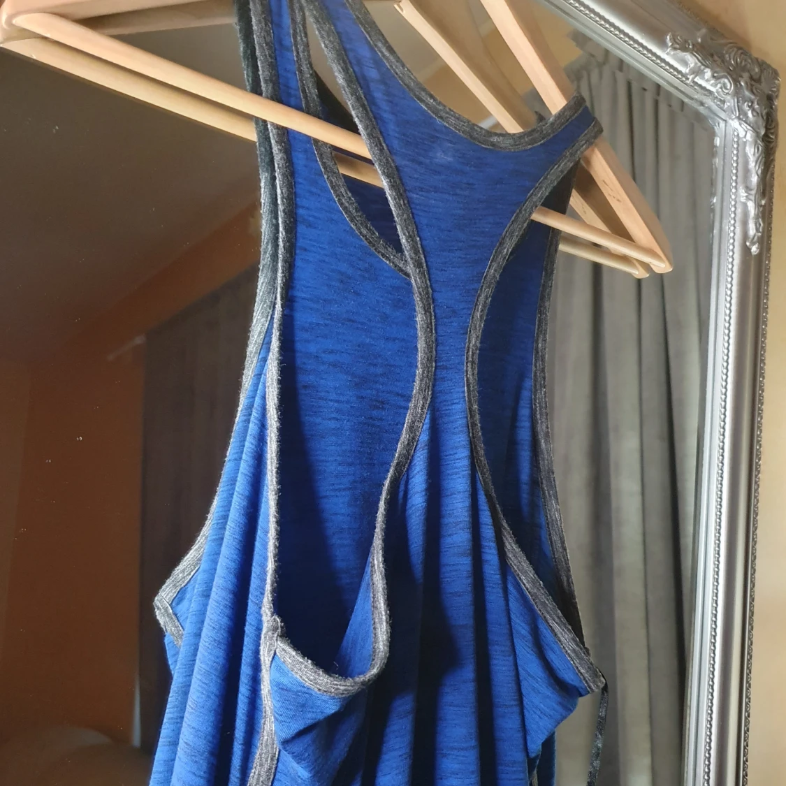 Klar blå långklänning  - 93