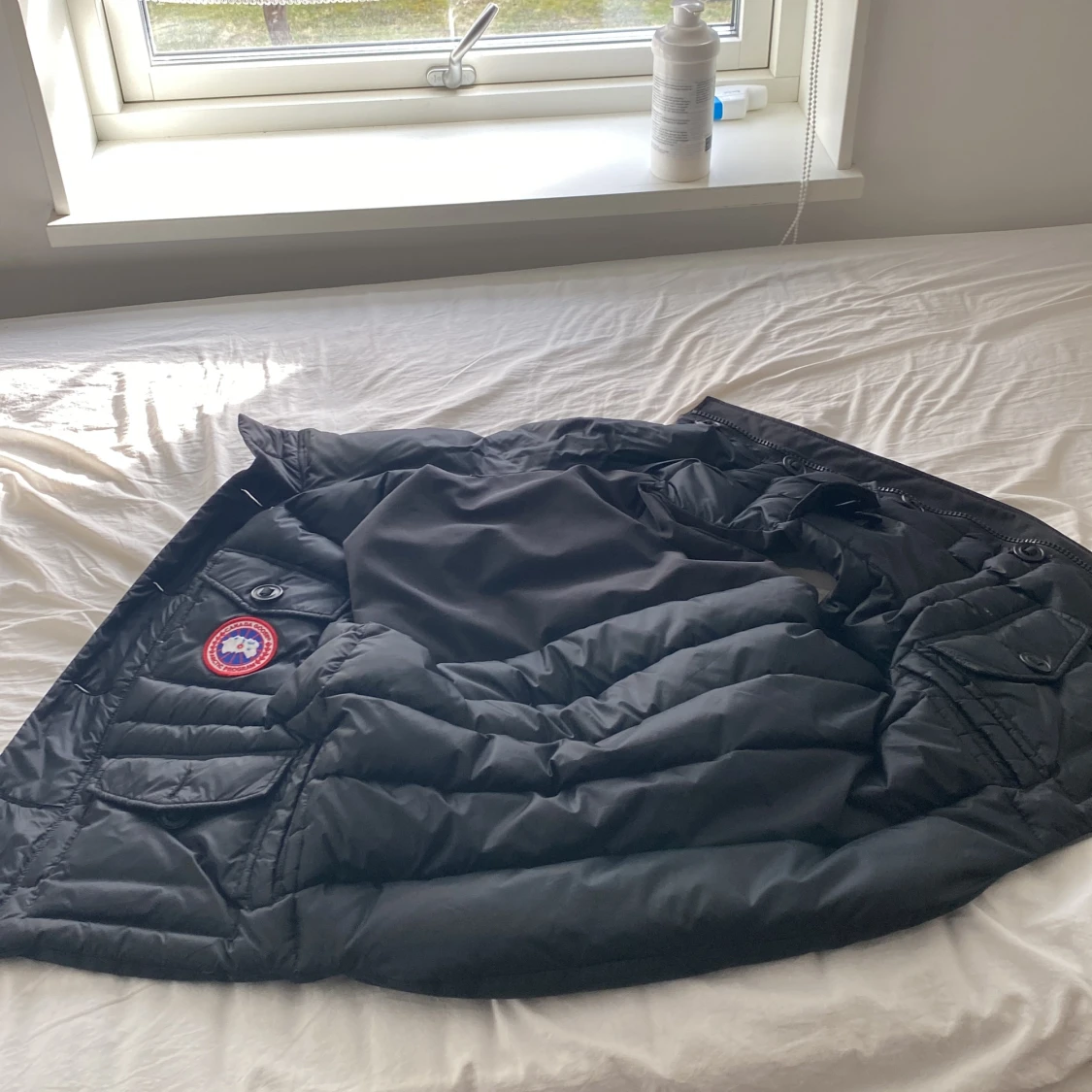 Canad väst pris 2500kr.köptes 2018 för 4700kr - 91