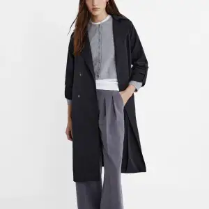 Svart trenchcoat coat 