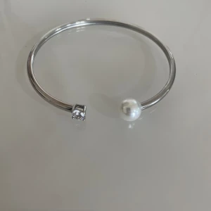 Armband Edblad  - Cliff från Edblad, använd 1 gång, som ny!!