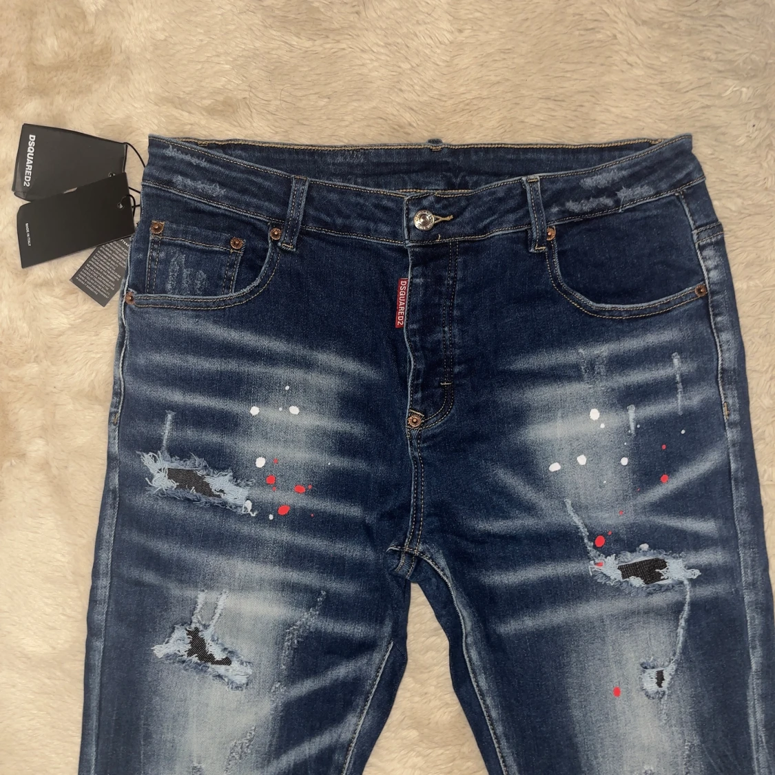 Dsquared2 Jeans säljs - 1