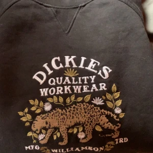 Dickies tröja - Dickies tröja utan luva, storlek XS, fint skick, nästan aldrig använd