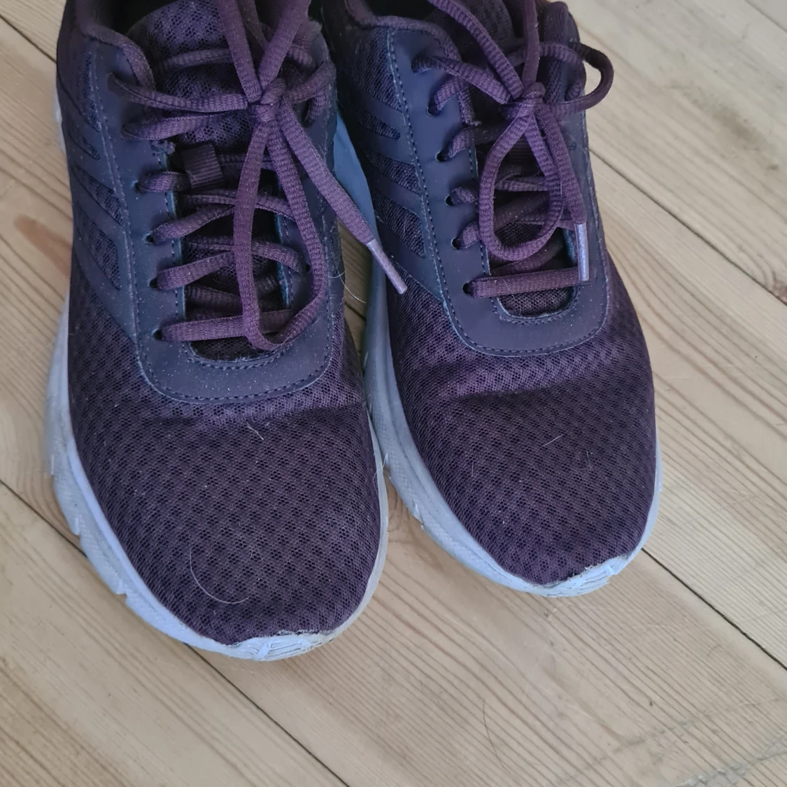 Snygga Gympaskor - 90