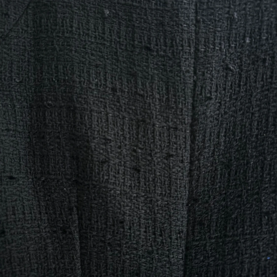 Svart broderad klänning - 91