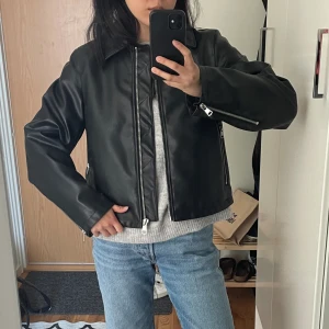 Skinnjacka  - Skinnjacka från weekday 