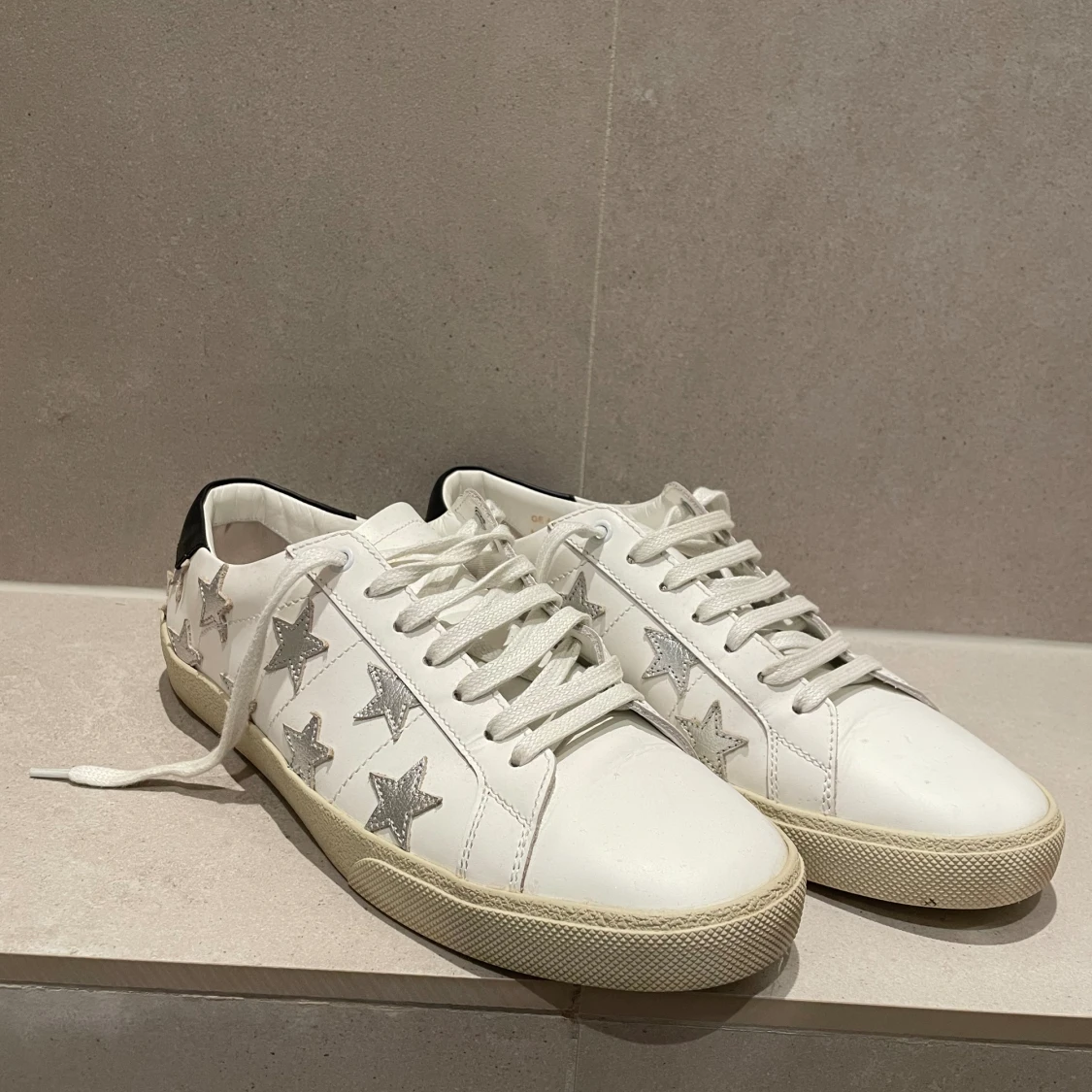 Saint Laurent Sneakers - 90