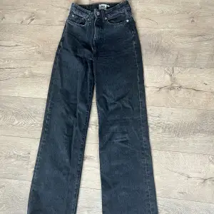 Svarta jeans ( Boulevard) från lager 157 Bra skick   