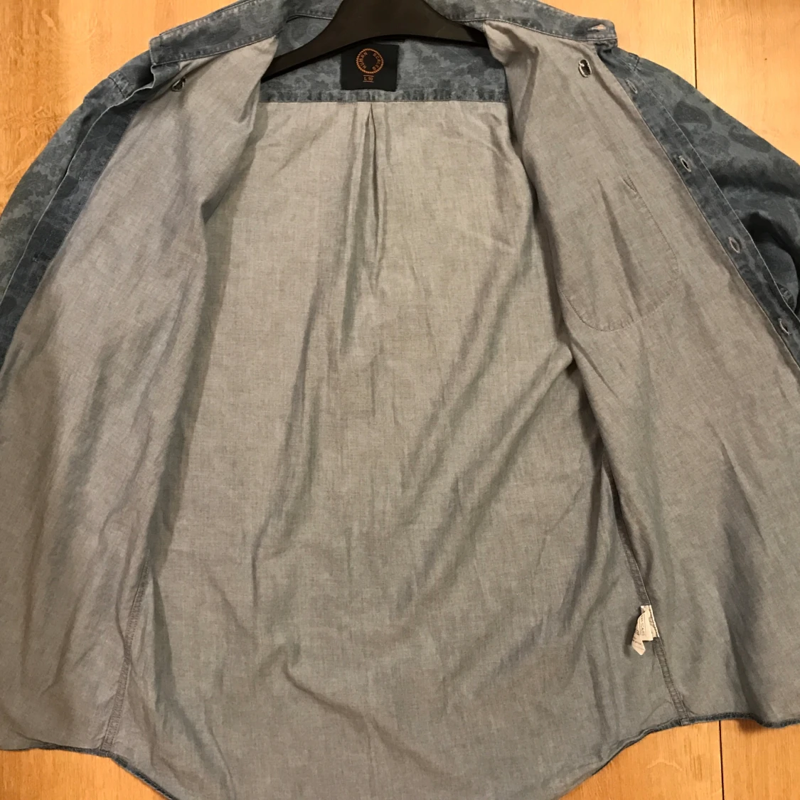 Human scales Charles långärmad skjorta strl M  - 92