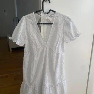 Midsommarkläning  - Aldrig använd 