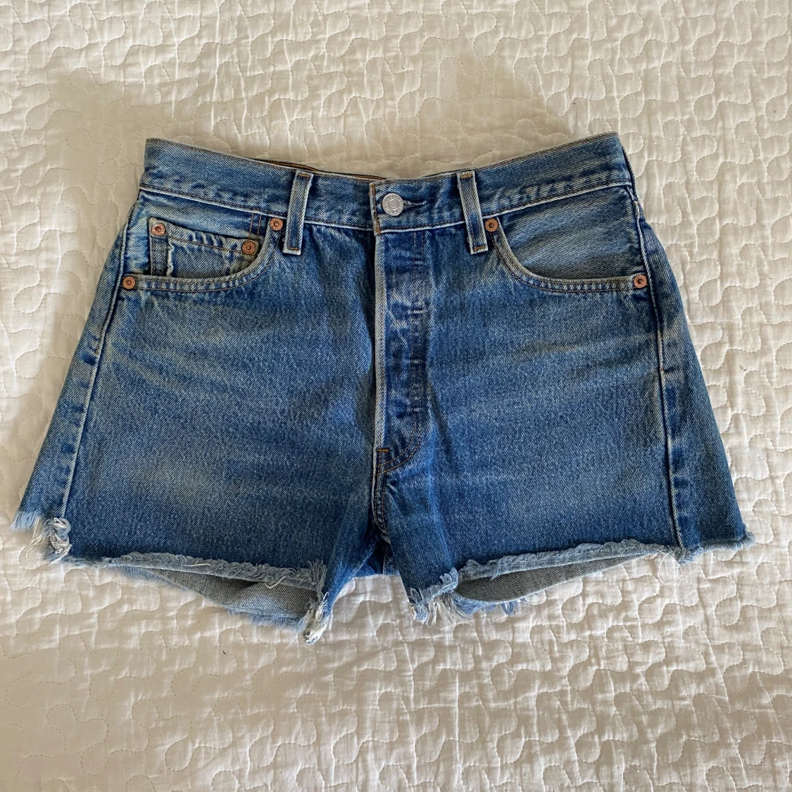 Levi’s shorts - 90