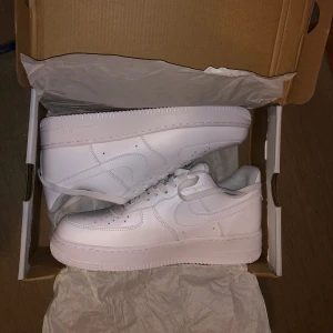 Air force 1 - Helt nya och oanvända Nike air force 1 