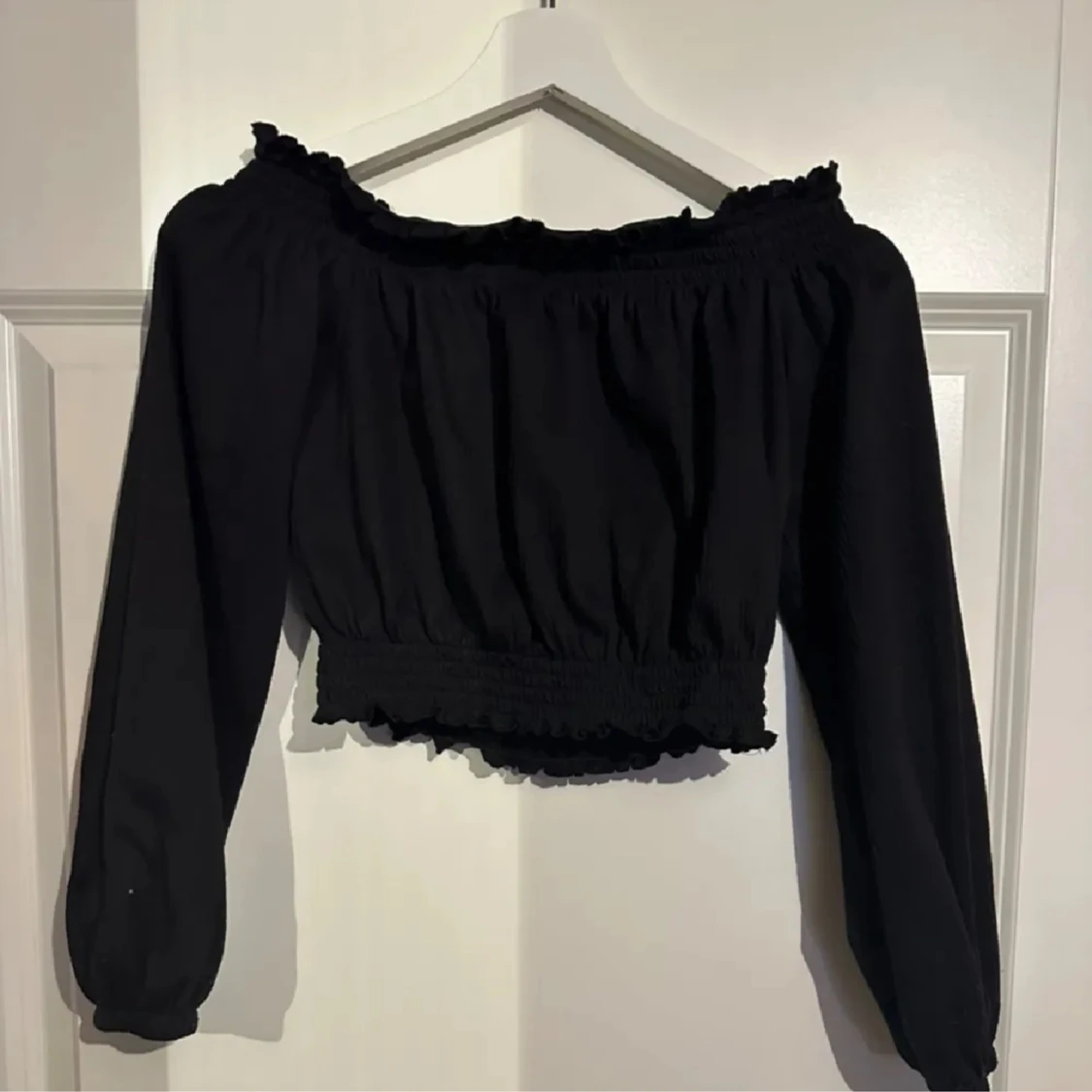 Off shoulder tröja  - 90