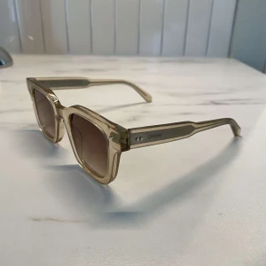 Chimi 04 - Hej! Säljer dessa chimi 04 glasögonen. Bra skick men har tyvärr inte boxen.