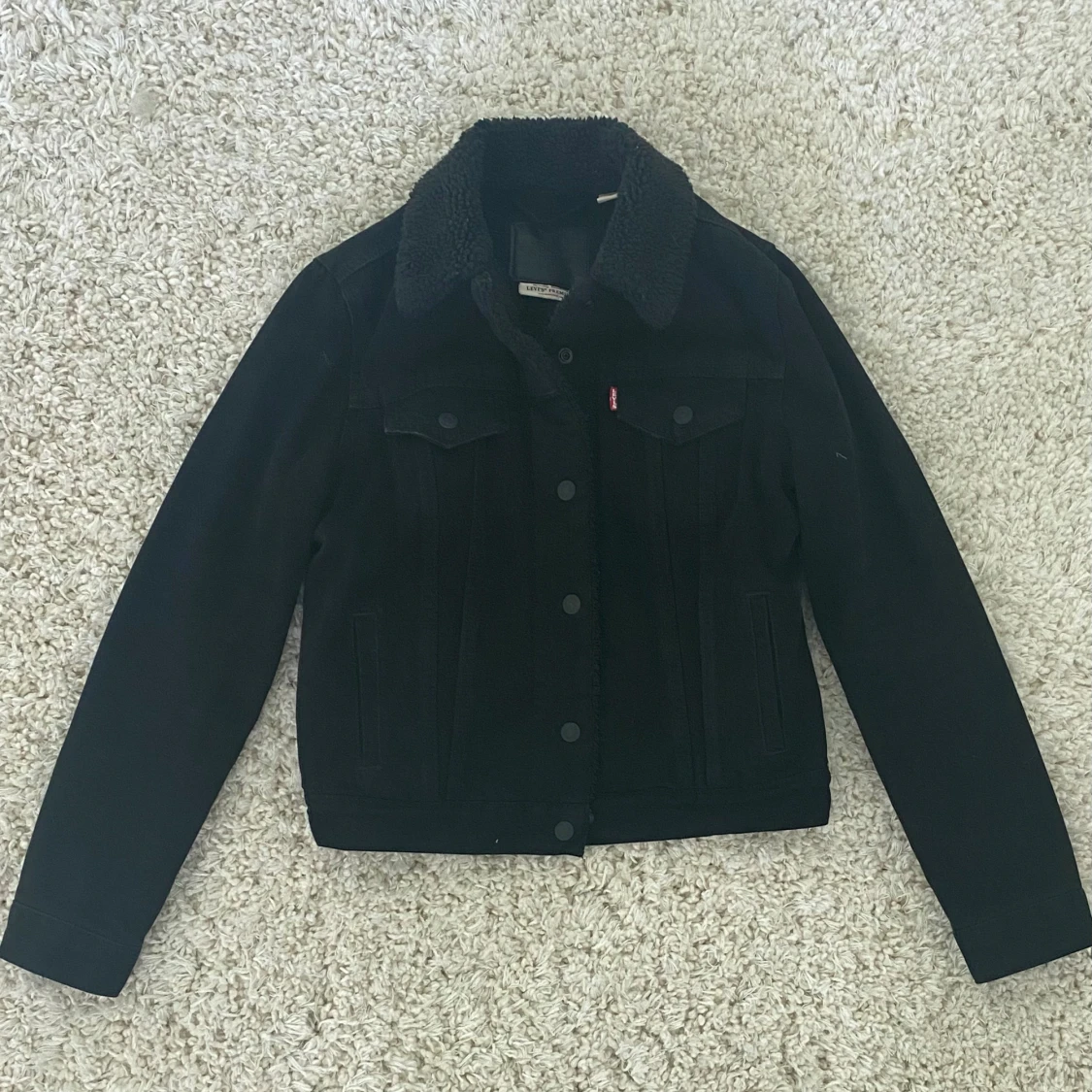 Svart levis-jacka - 90