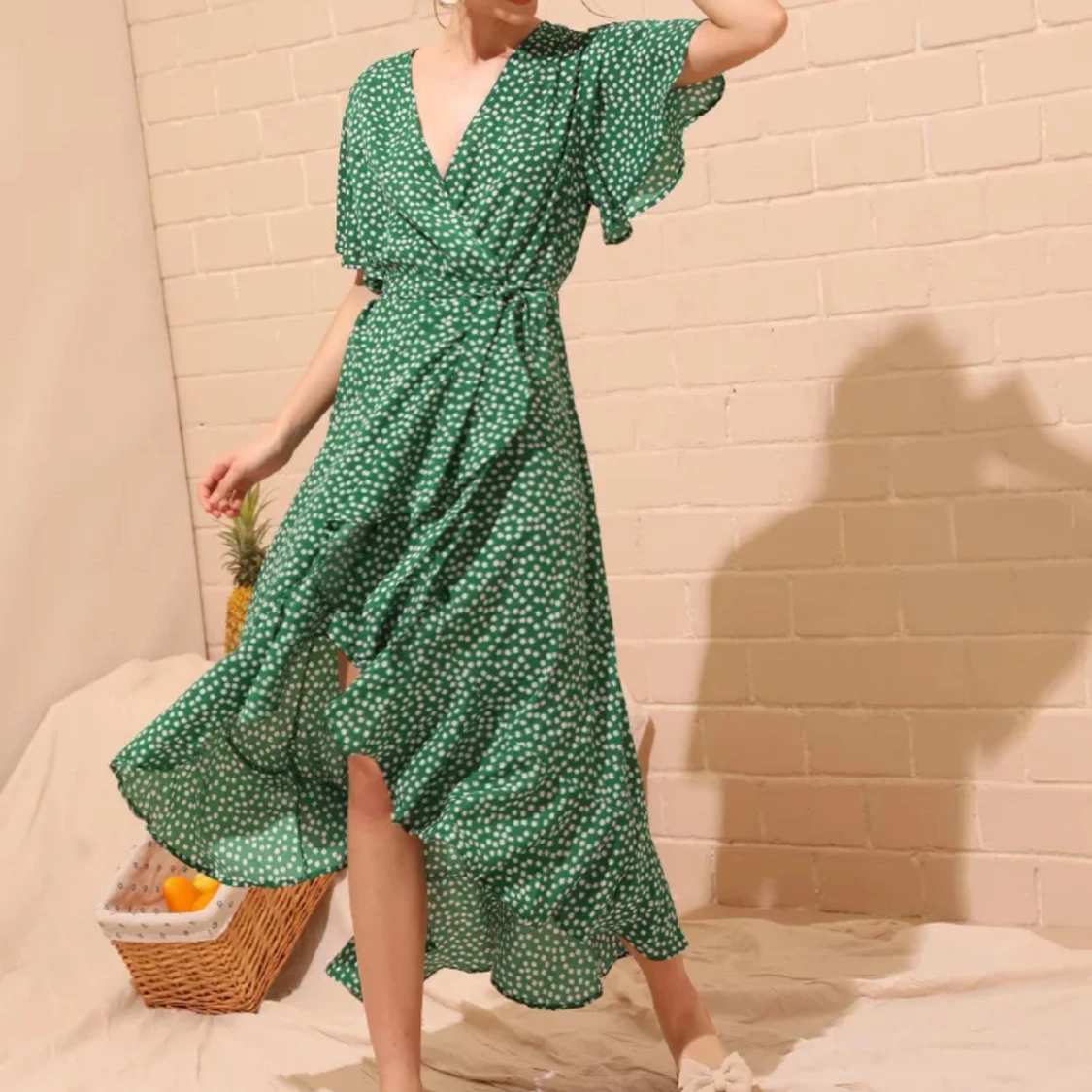 Blommig (grön/vit) klänning