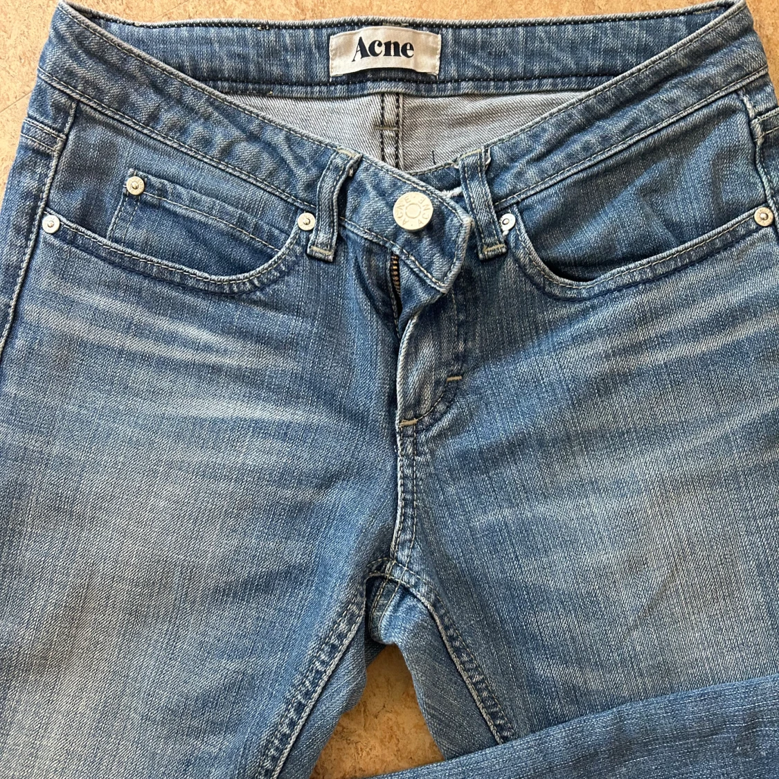 Acne jeans 