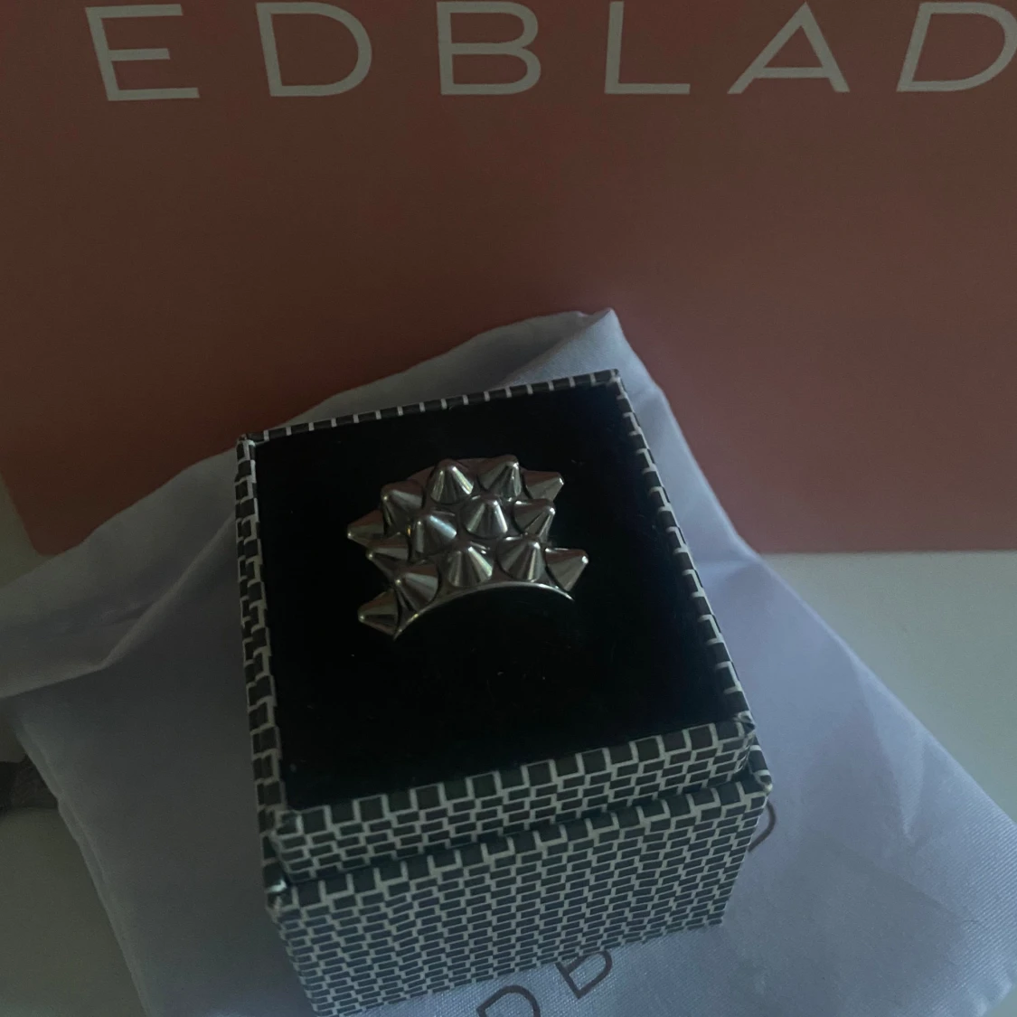 Edblad ring i silver