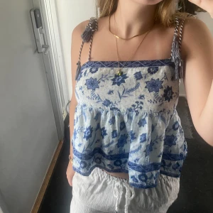 Mönster topp  - Jättefin sommartopp