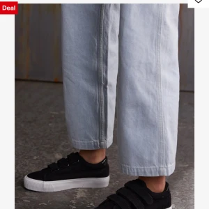 Even & odd sneakers - Hej! säljer mina helt slutsålda even & odd sneakers i storlek 38, ganska använda köpta för tre månader sedan ungefär.   orginal priset var 430. Skriv privat för fler bilder