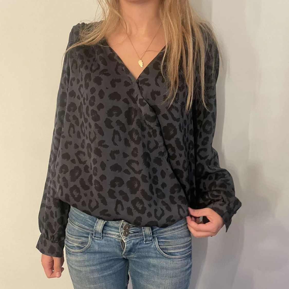 Leopard blus - 90