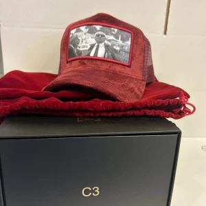 MAGGIORE S3 C3 - Oanvänd MAGGIORE S3 C3 keps. Limiterad & går inte att få tag på. Box och påse följer med 