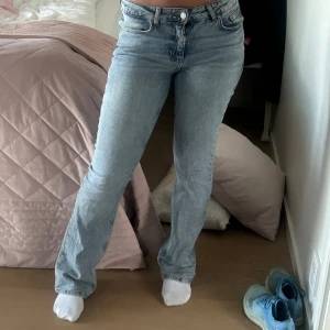 Jeans  - Superfina jeans, men kommer tyvärr inte till användning längre☺️