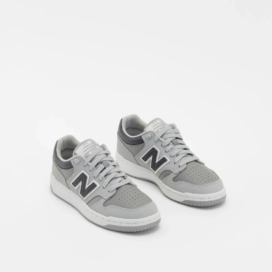 Oanvända grå new balance