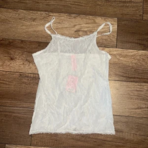 SPETSTOPP HUNKEMÖLLER - Ny med lappar🤍