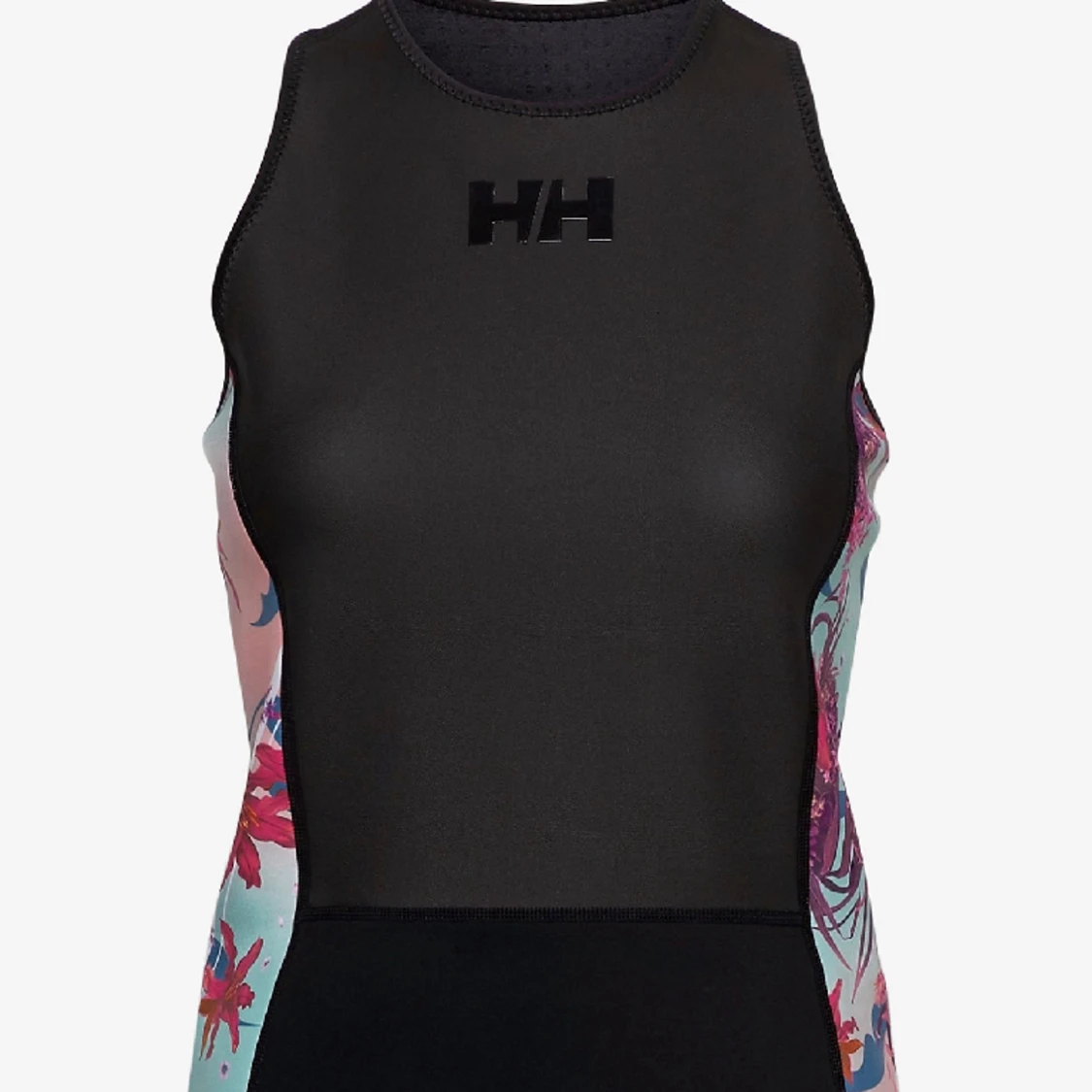 Helly Hanson w waterwear top