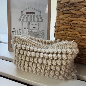 Necessär Stor - Ljusbeige  - 400kr + frakt 