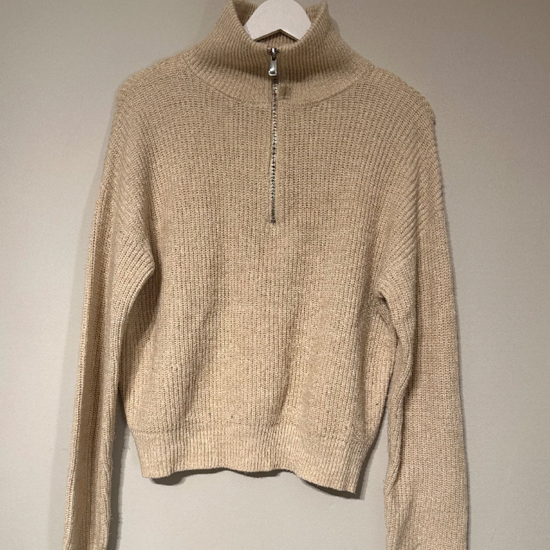 Beige half Zip-tröja Bikbok