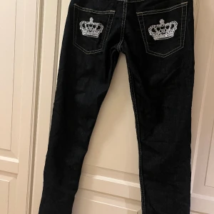 VB Rock and Republic jeans  - Oanvända VB R&R jeans. Stl 28” men små i stl, mer som 26”. 