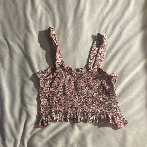 Pieces linne  - Gulligt linne från pieces, storlek S 💐 Frakt tillkommer 