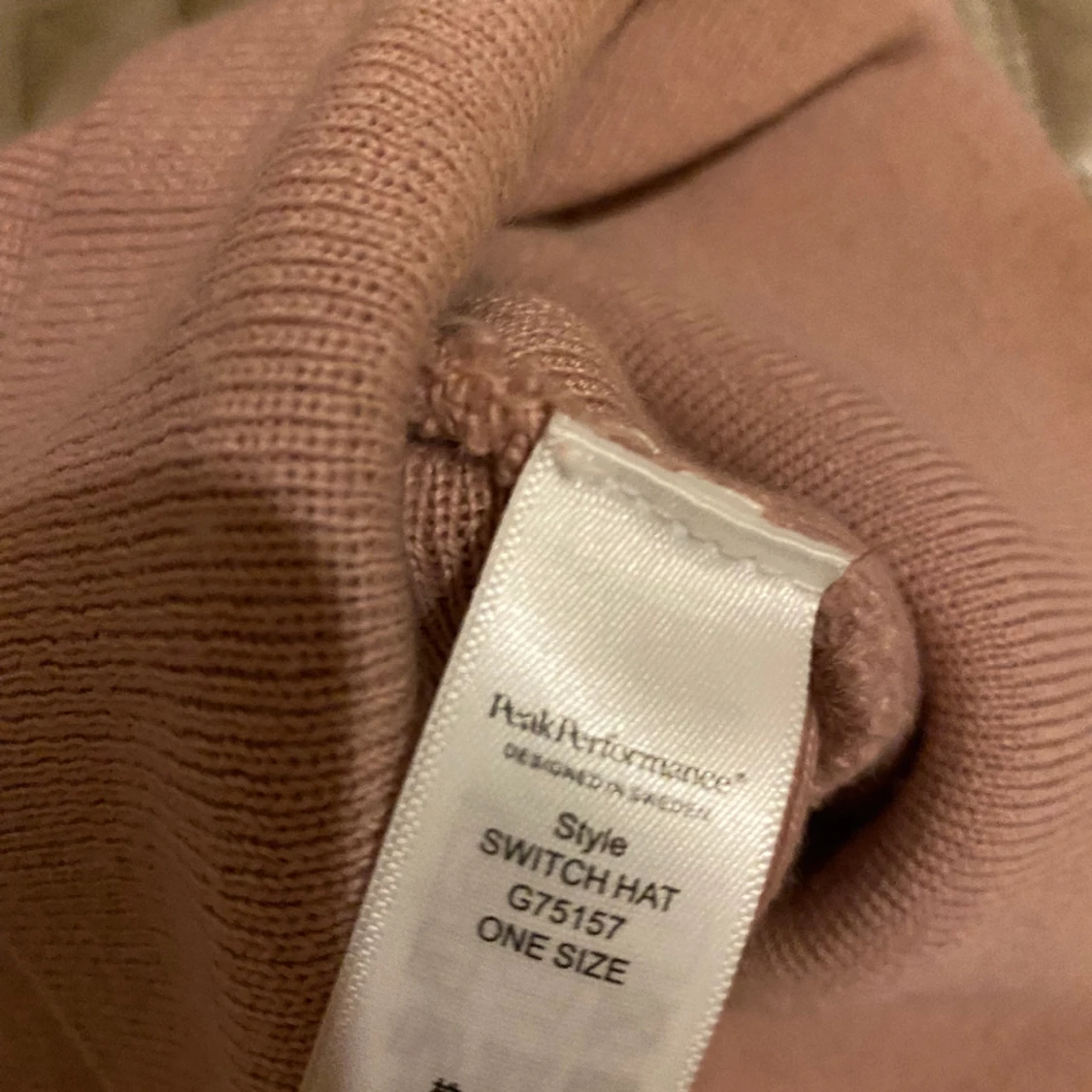 Peak performance mössa i nyskick! - 91