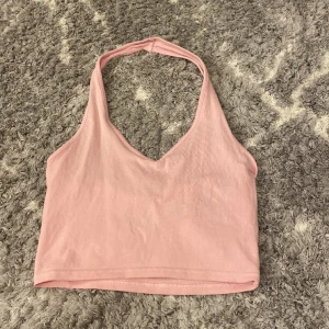 Rosa topp - En helt oanvänd rosa topp från Hm. Skriv privat för mer info❤️