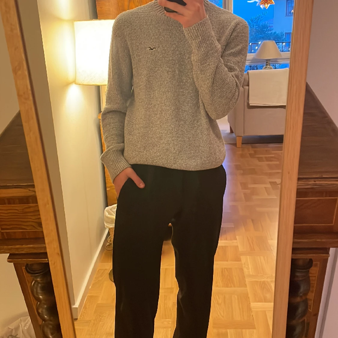 Grå stickad tröja - 90