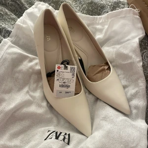 Klackskor  - Från zara aldrig använda